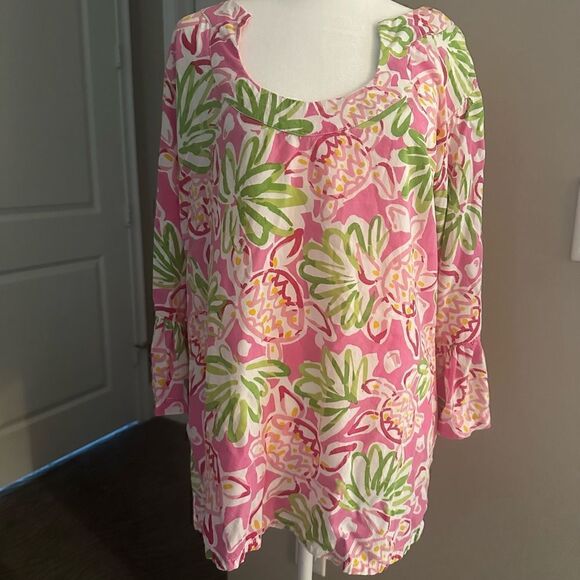 Barbara Gerwit floral tunic with bell sleeves. - Picture 4 of 4